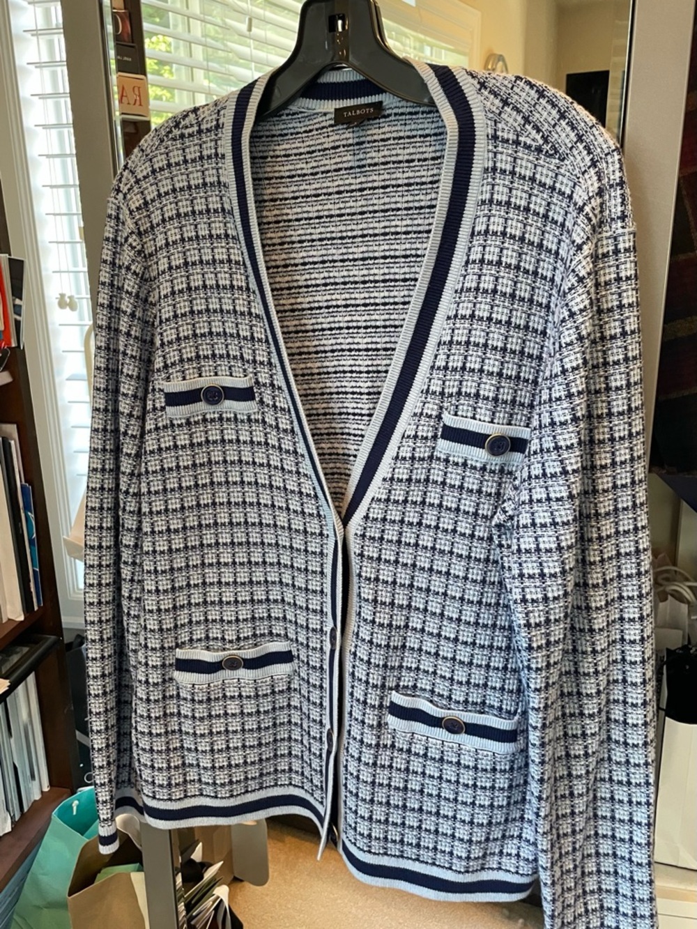 Cute V-neck Cardigan